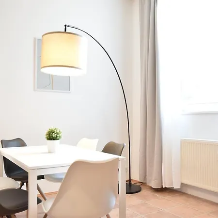 Super With Free Parking *