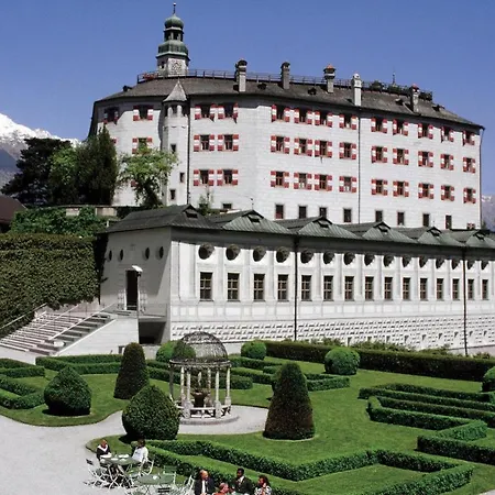 Super With Free Parking Appartement *