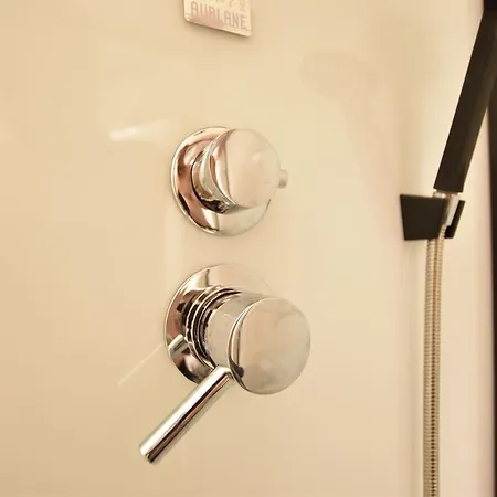 Super With Free Parking Apartment Innsbruck