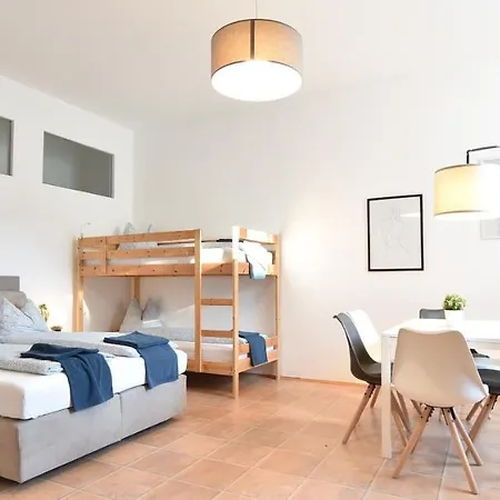 Super With Free Parking Apartamento