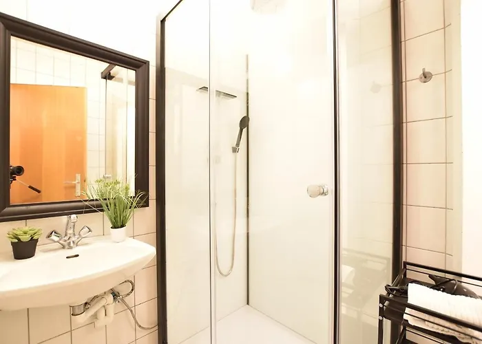 Super With Free Parking *